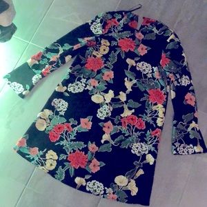 Dorothy Perkins bell sleeved dress